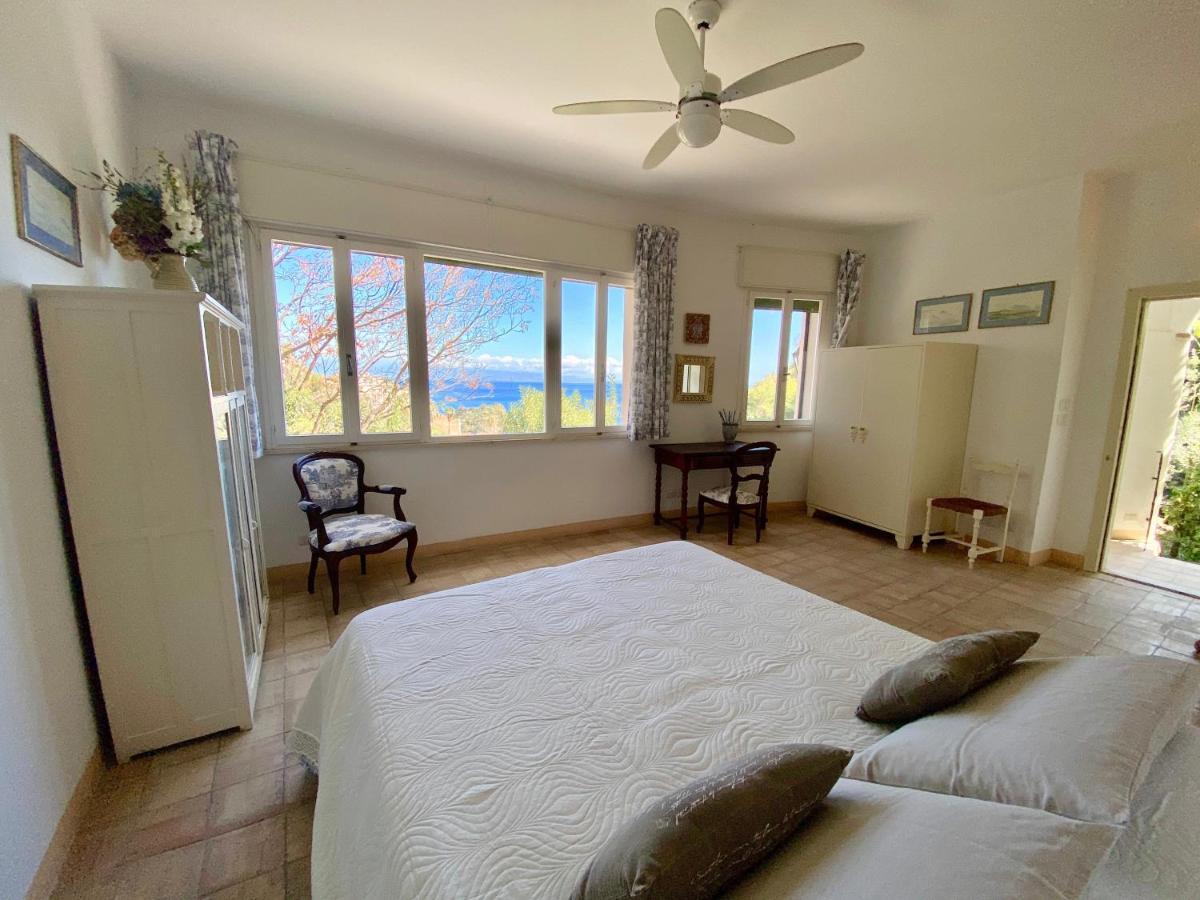 Villa Don Giovanni Taormina Mare Bagian luar foto