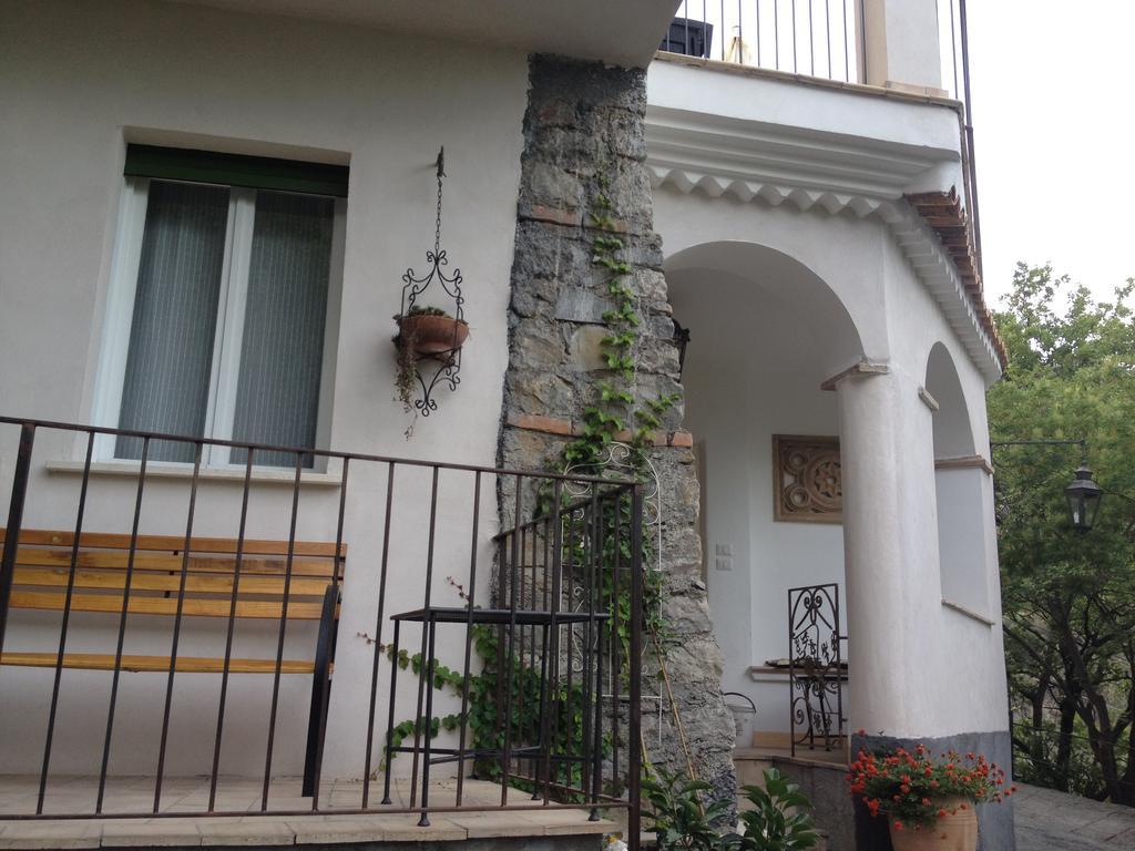 Villa Don Giovanni Taormina Mare Ruang foto